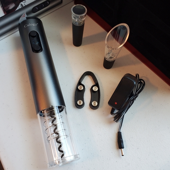 NEW Electric Wine Opener and Accessories - Picture 1 of 7